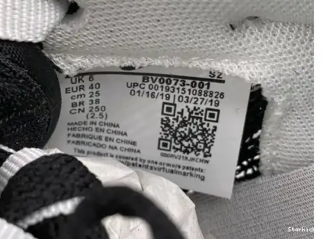CV1363-001 Black sacai White Vaporwaffle Nike 0623